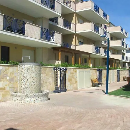 Green Bay Village Trilo 200 M Dal Mare Con Giardino E Piscina Апартаменты