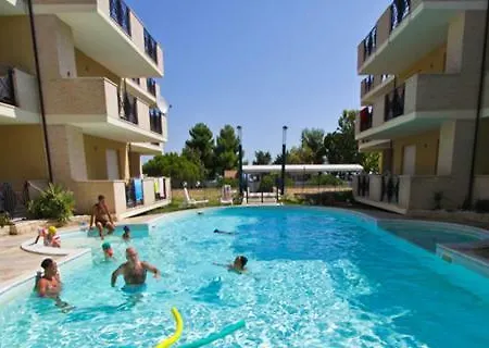 Green Bay Village Trilo 200 M Dal Mare Con Giardino E Piscina Апартаменты
